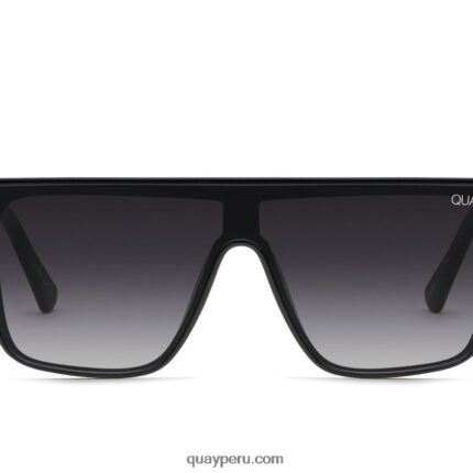 anochecer 666Z8T823 humo negro mujer Quay